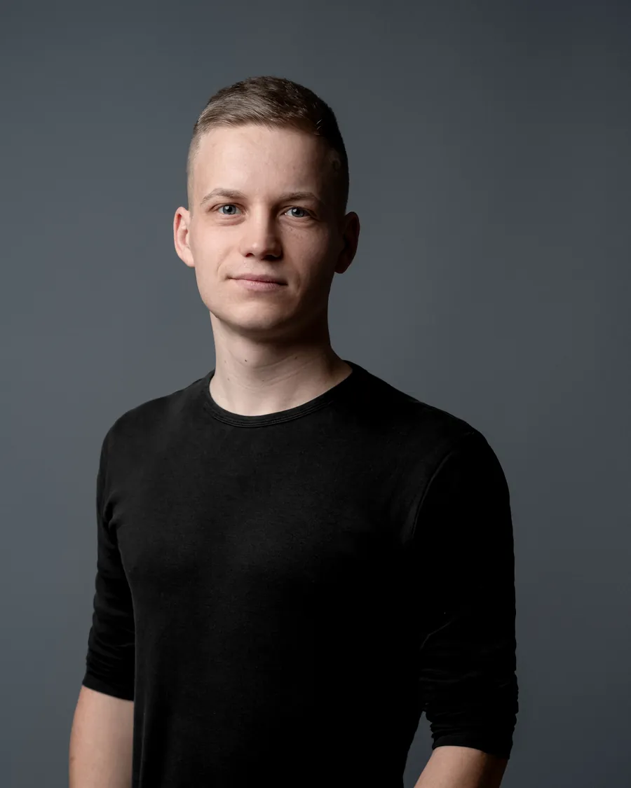 Ing. Tomáš Šaliga — stavebný inžinier, ktorý robí obhliadky ZRIEL